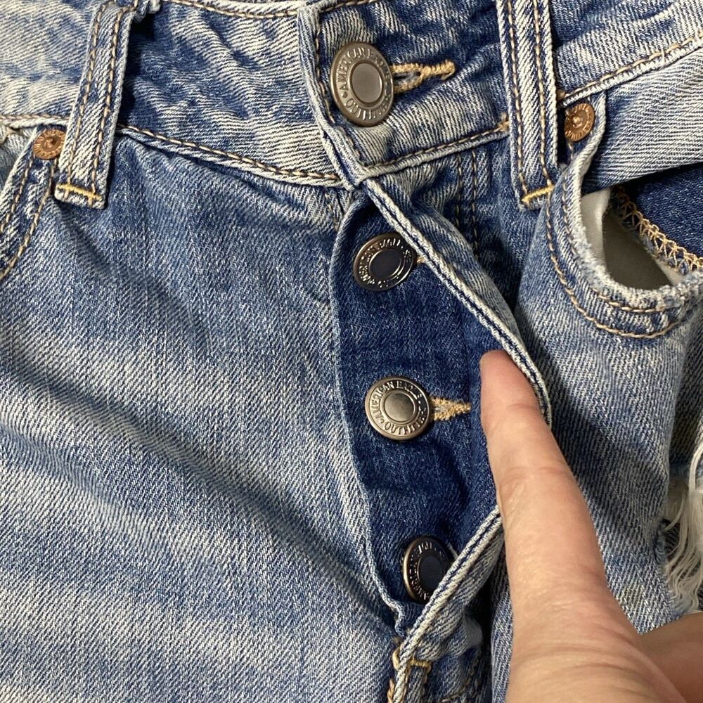 American Eagle Jeans Women's 6 Blue Tomgirl Ripped Distressed Destroyed Trashed - Picture 9 of 12